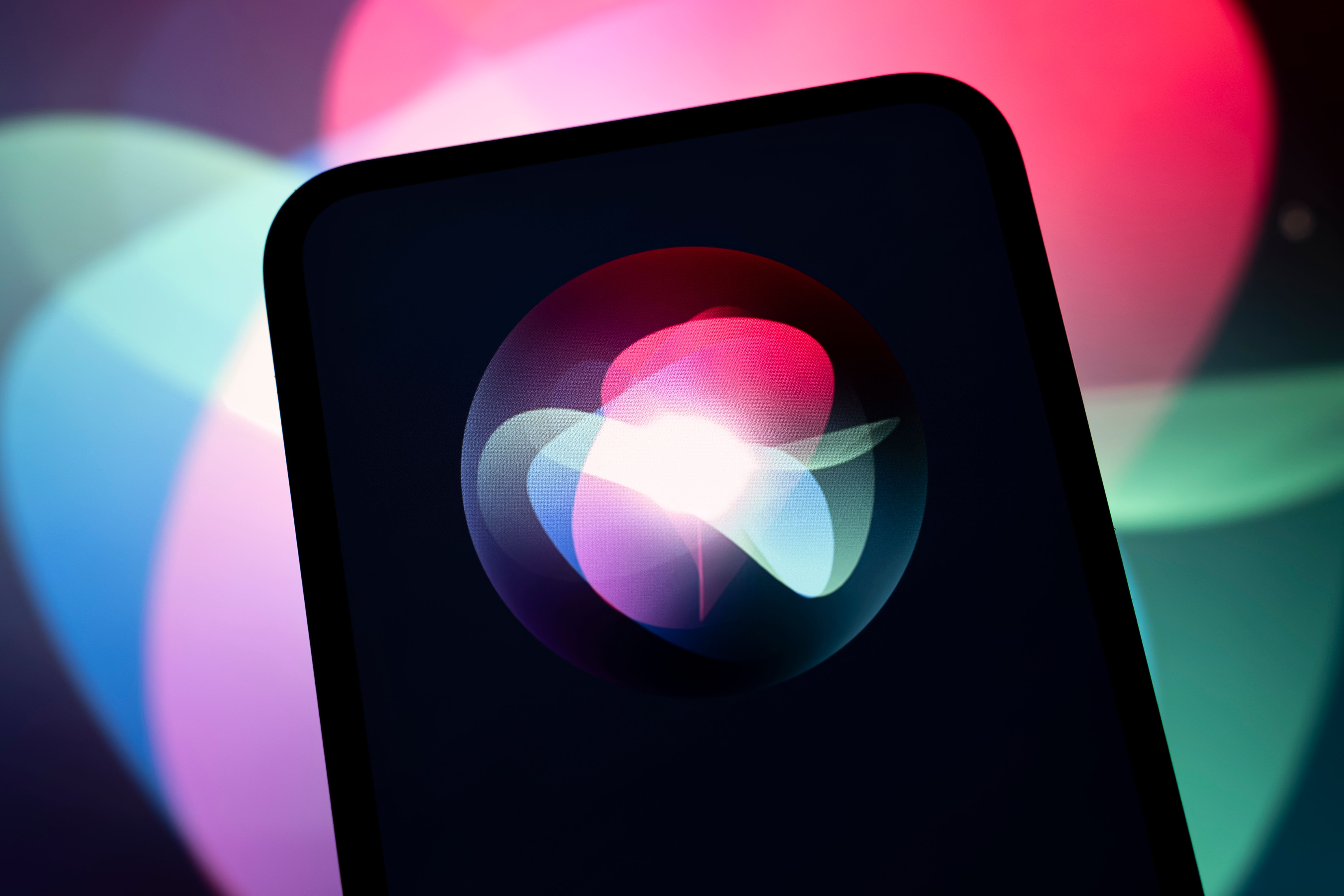 Apple-ийн шинэ Siri AI: Хэрэглэгчийн хүлээлт ба бодит байдлын зааг