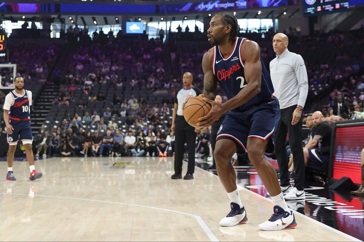 NBA Лос Анжелес Клипперс багт цалингийн хязгаар зөрчсөн хэргээр хатуу шийтгэл оноолоо