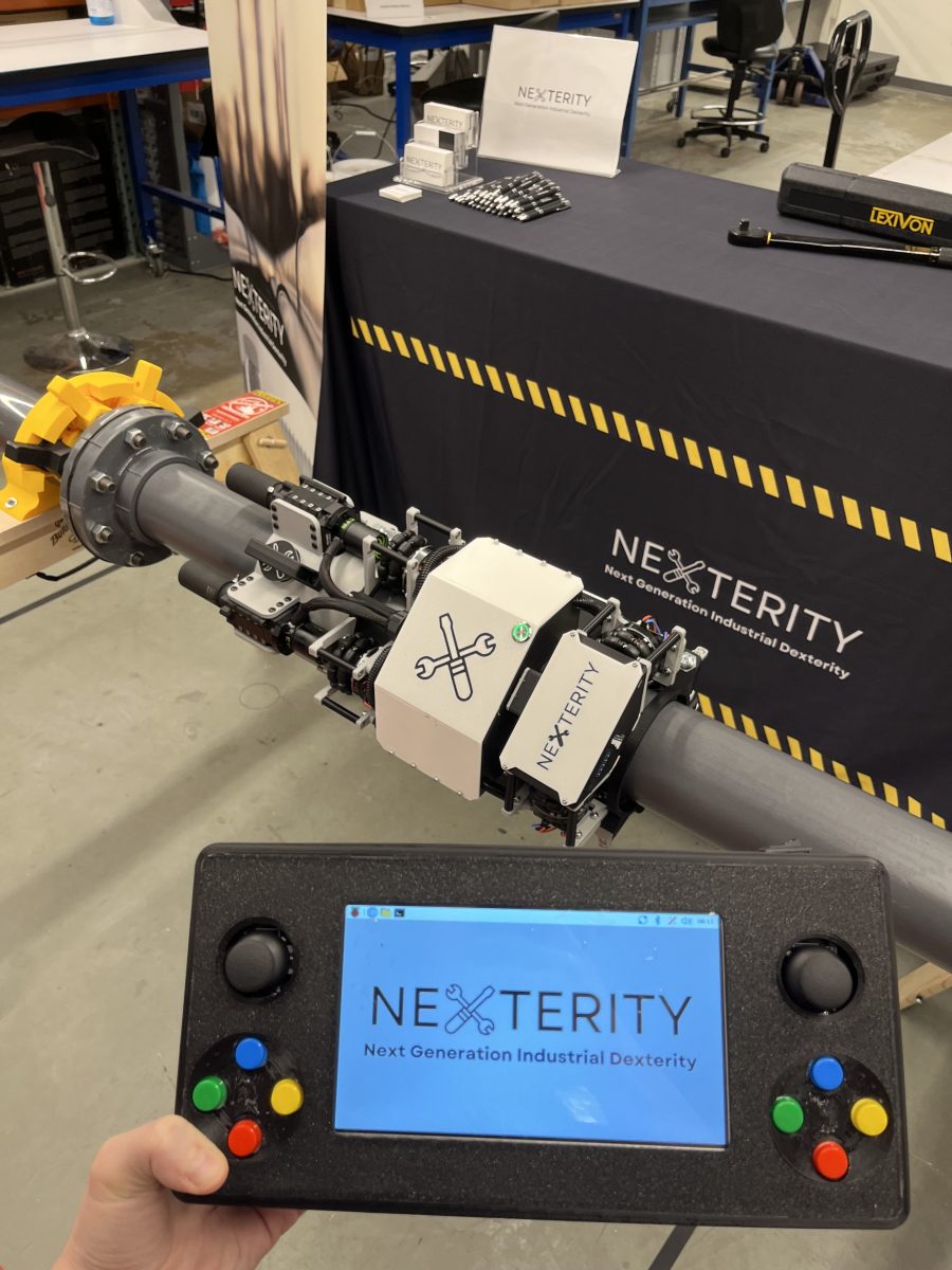 Nexterity компани хоолой угсралтын аюултай ажлыг автоматжуулах робот бүтээлээ