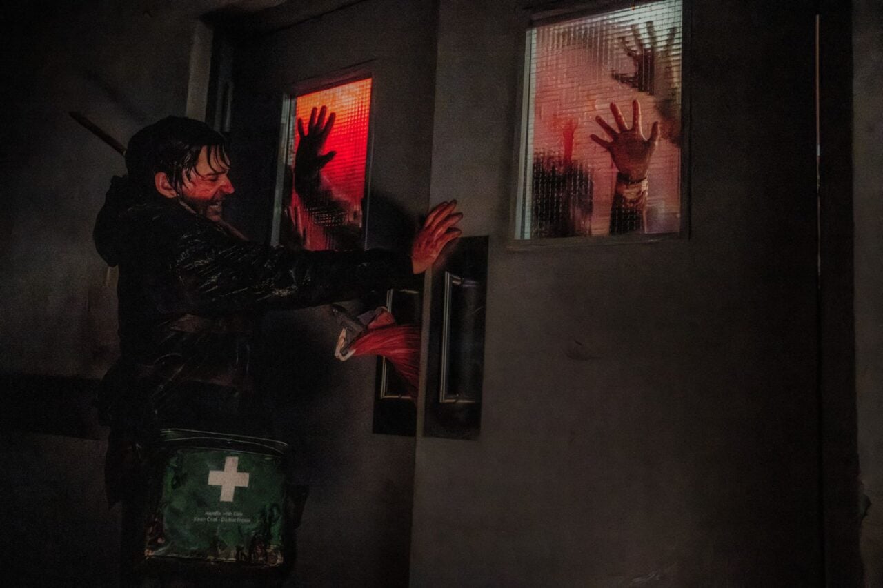 Зак Крэггерийн найруулсан шинэ Resident Evil кино үзэгчдээс эерэг үнэлгээ авч байна