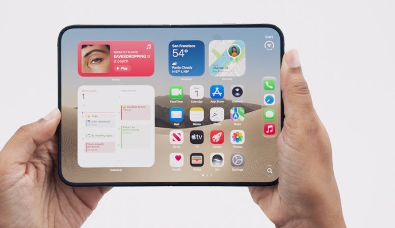 Apple компани нугардаг дэлгэцтэй анхны iPhone Duo төхөөрөмжөө танилцууллаа