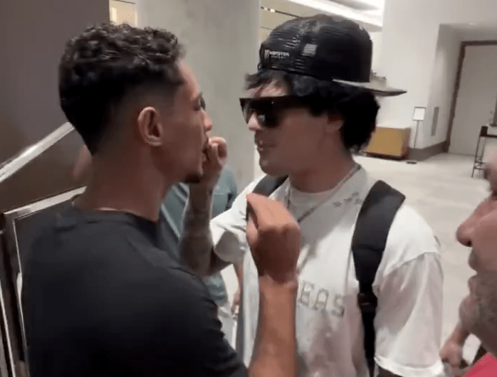 Noche UFC-ийн өмнө Томми МакМиллен, Марван Рахики нар зочид буудалд мөргөлдөв