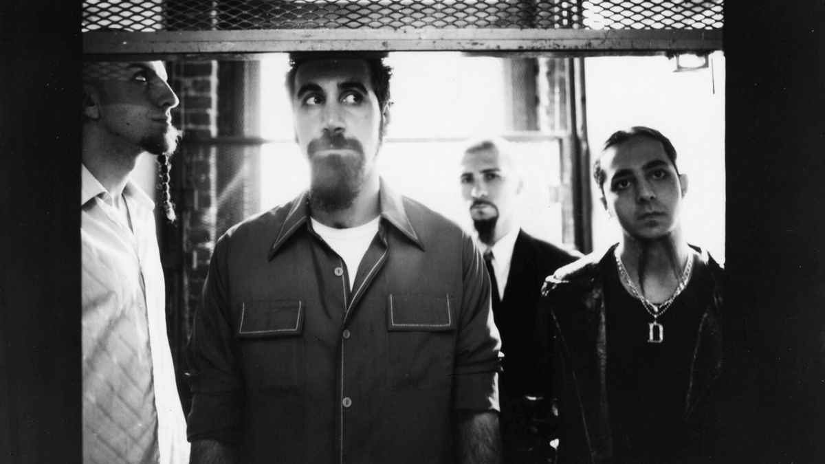 System of a Down хамтлагийн Toxicity цомгийн 25 жилийн ойд зориулсан үзэсгэлэн нээгдэнэ