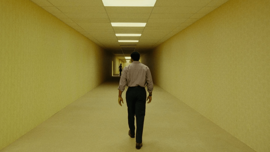 A24 студийн Backrooms 2 киноны найруулагчаар Кейн Парсонс дахин ажиллахаар боллоо