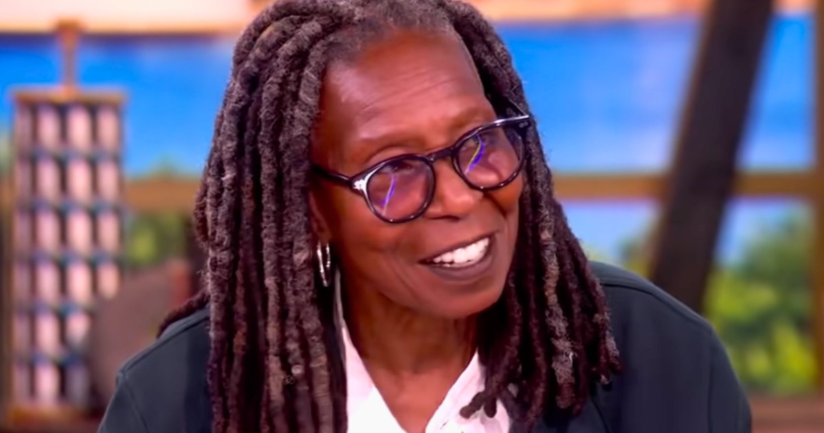 Вупи Голдберг “The View” нэвтрүүлгээс түр чөлөө авч байна
