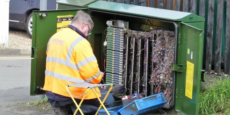 Ofcom байгууллага Openreach компанийн шилэн кабелийн хөнгөлөлтийн бодлогыг хориглов