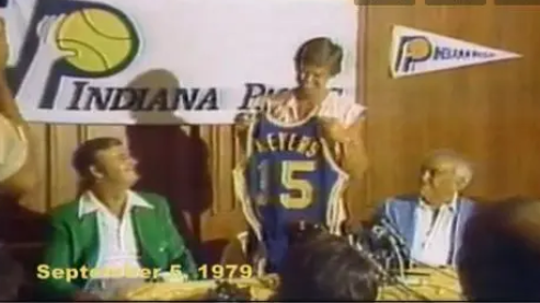 Энн Майерс NBA-ийн түүхэнд анхны эмэгтэй тоглогчоор бүртгэгдсэн нь