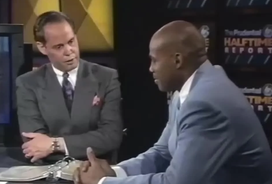 Чарльз Баркли болон Эрни Жонсон нар “Inside the NBA” нэвтрүүлгээс явахаар төлөвлөж байна
