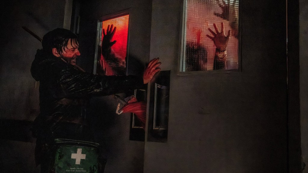 Зак Крэггерийн найруулсан Resident Evil кинонд үзвэрийн дараах хэсэг гарахгүй