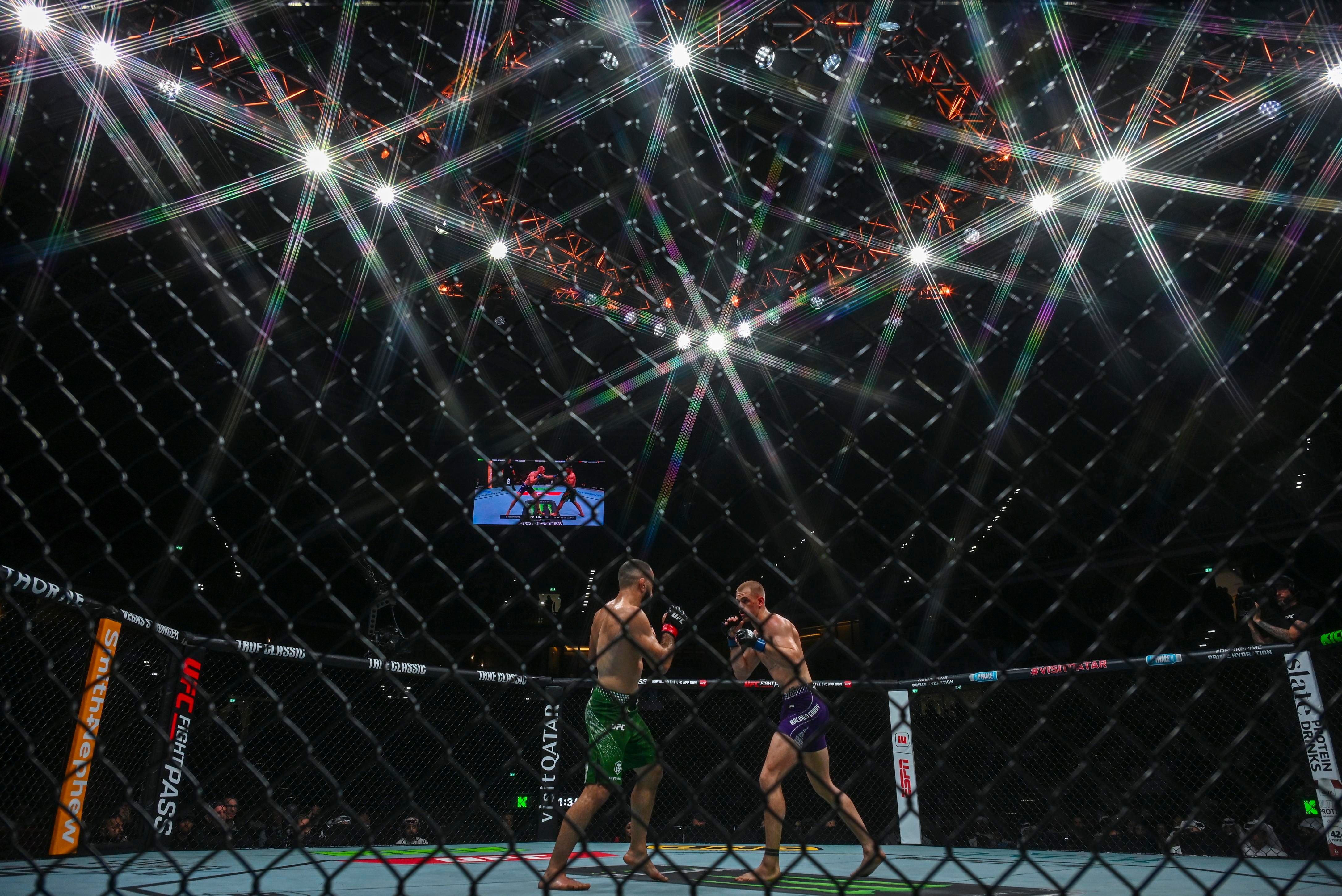 UFC Катар аравдугаар сарын 21-нд дахин зохион байгуулагдахаар боллоо