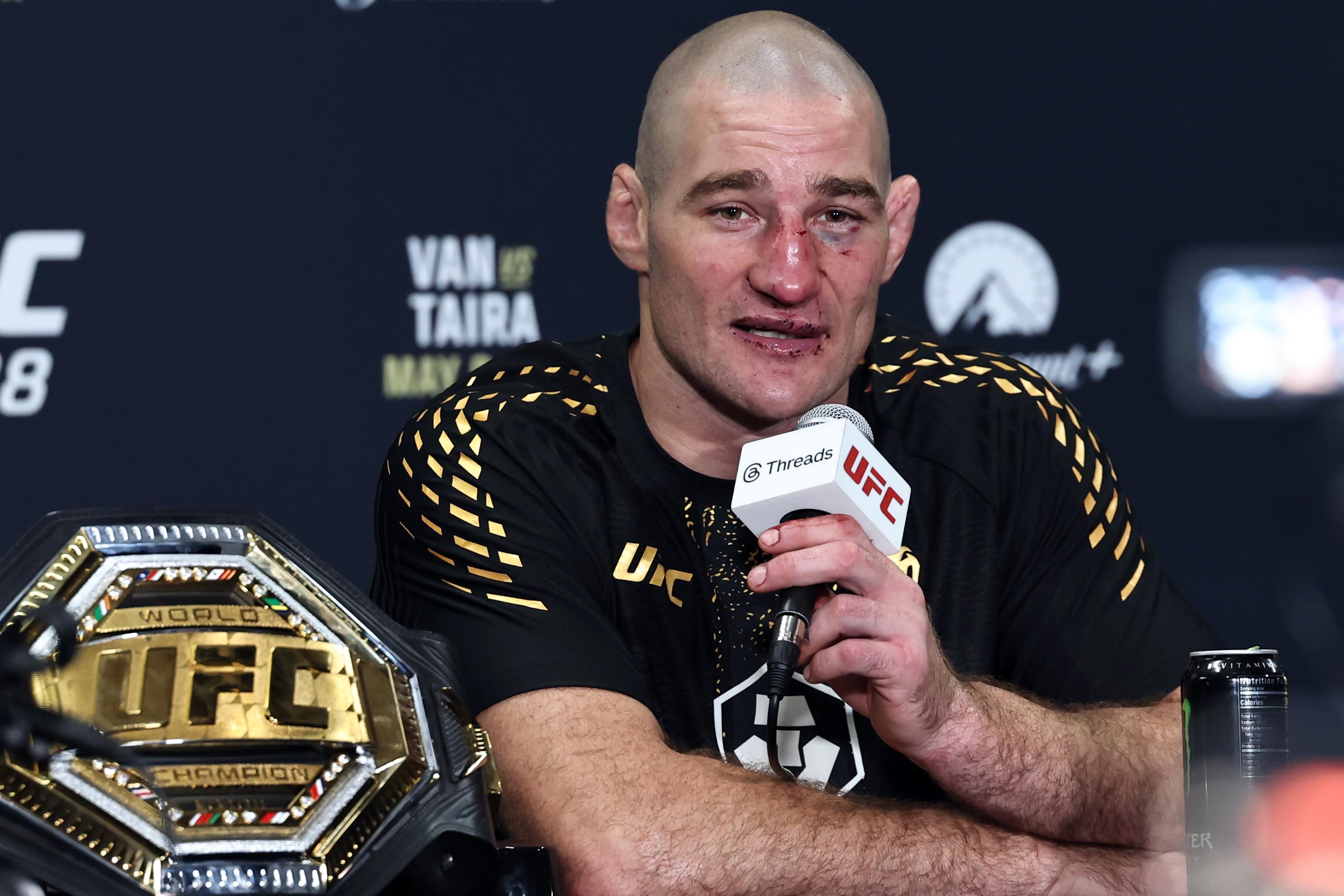Шон Стриклэнд мотоциклийн осолд орж бэртэл авчээ