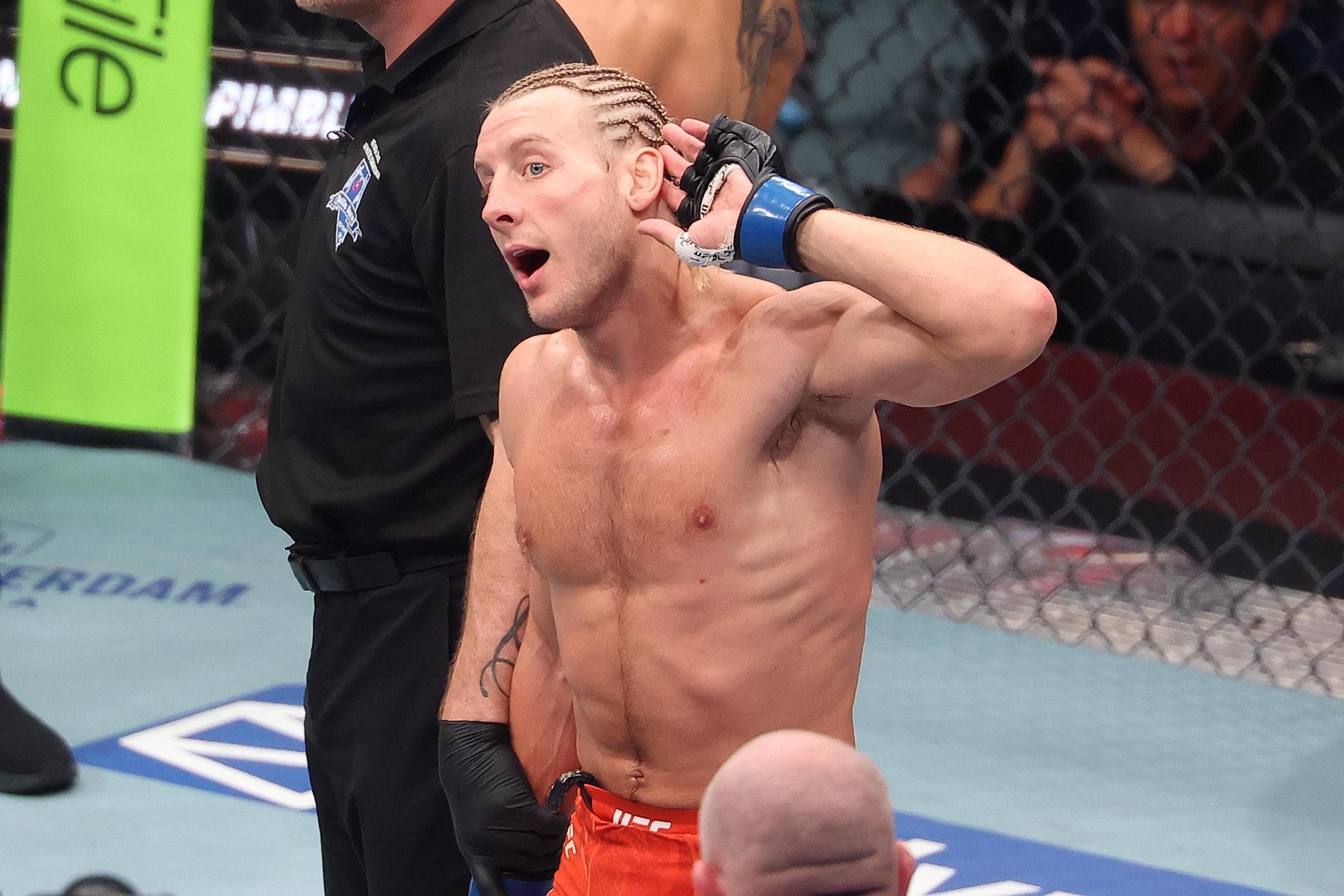 Пэдди Пимблетт Арман Царукяны UFC 331 тэмцээн дэх ялалтыг үнэлсэн ч өөрийн байр сууриа илэрхийлжээ