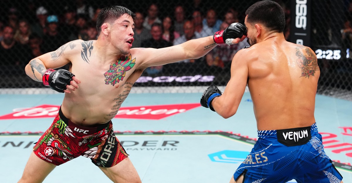 Брэндон Морено Noche UFC-д Жозеф Моралесийг шүүгчдийн шийдвэрээр буулган авлаа