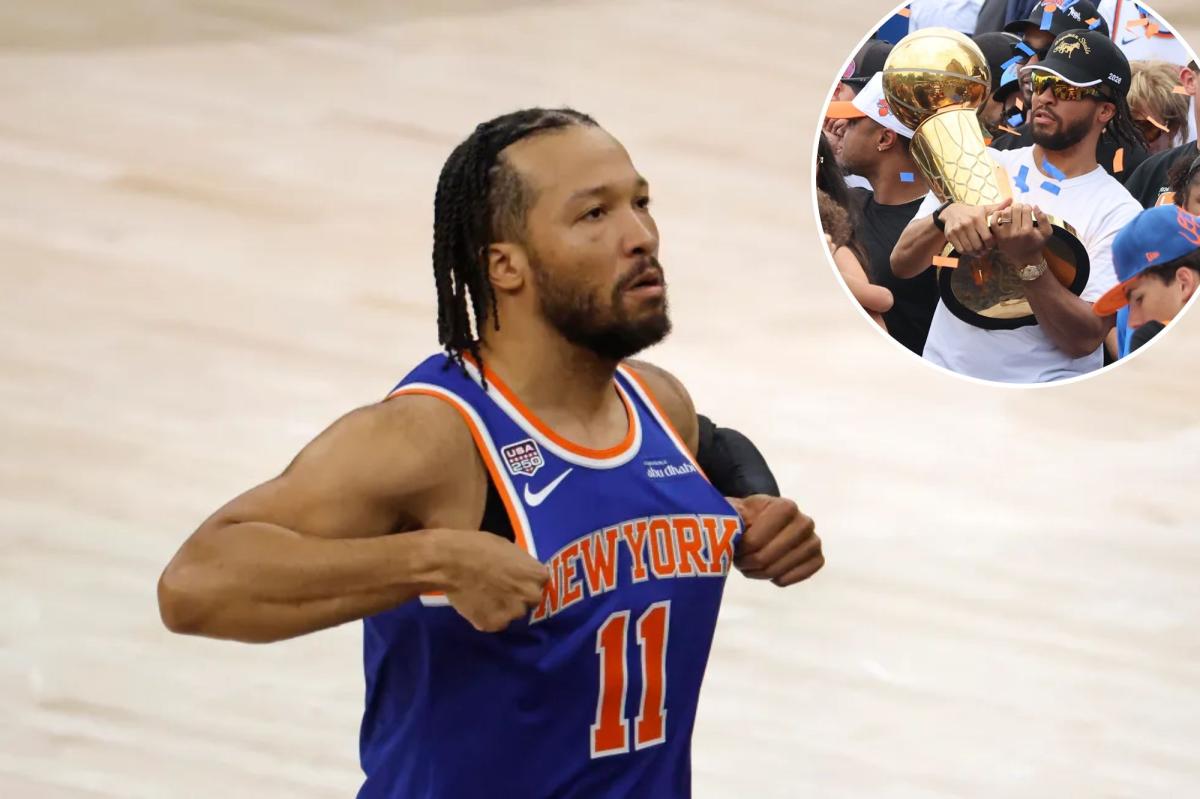 ESPN-ийн шинжээч Жэйлен Брансоныг шилдэг 20 тоглогчийн тоонд оруулахгүй байна