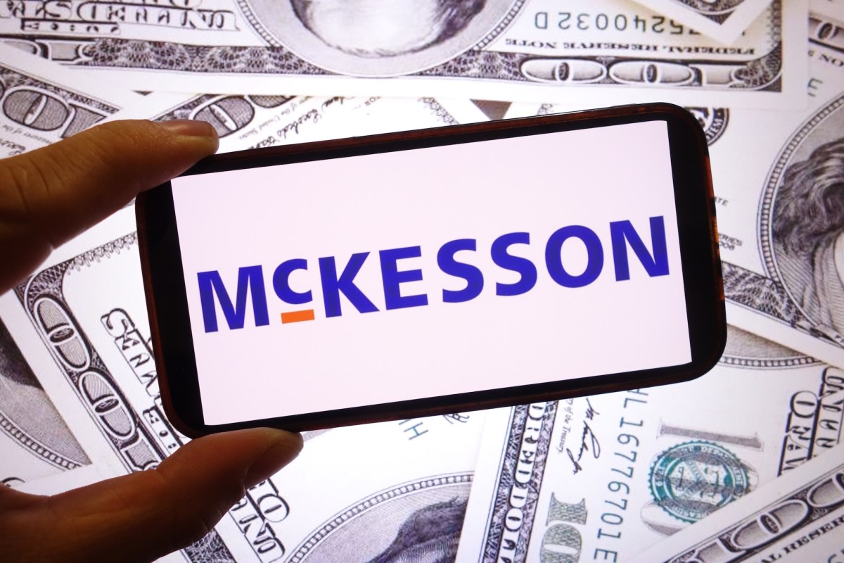 Эмийн бүтээгдэхүүн түгээгч McKesson компанийн сая сая үйлчлүүлэгчийн мэдээлэл кибер халдлагад өртжээ