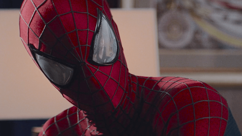 Эндрю Гарфилд Spider-Man дүрийг ижил хүйстэн байх боломжтой гэсэн байр сууриа дахин илэрхийлэв