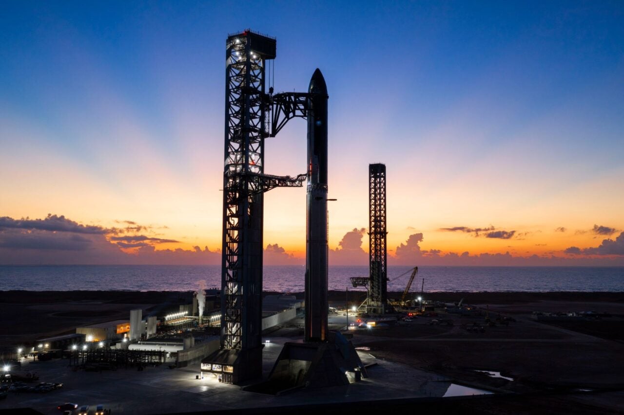 SpaceX компани Starship пуужингаа анх удаа тойрог замд оруулах туршилтыг хийхээр бэлтгэж байна
