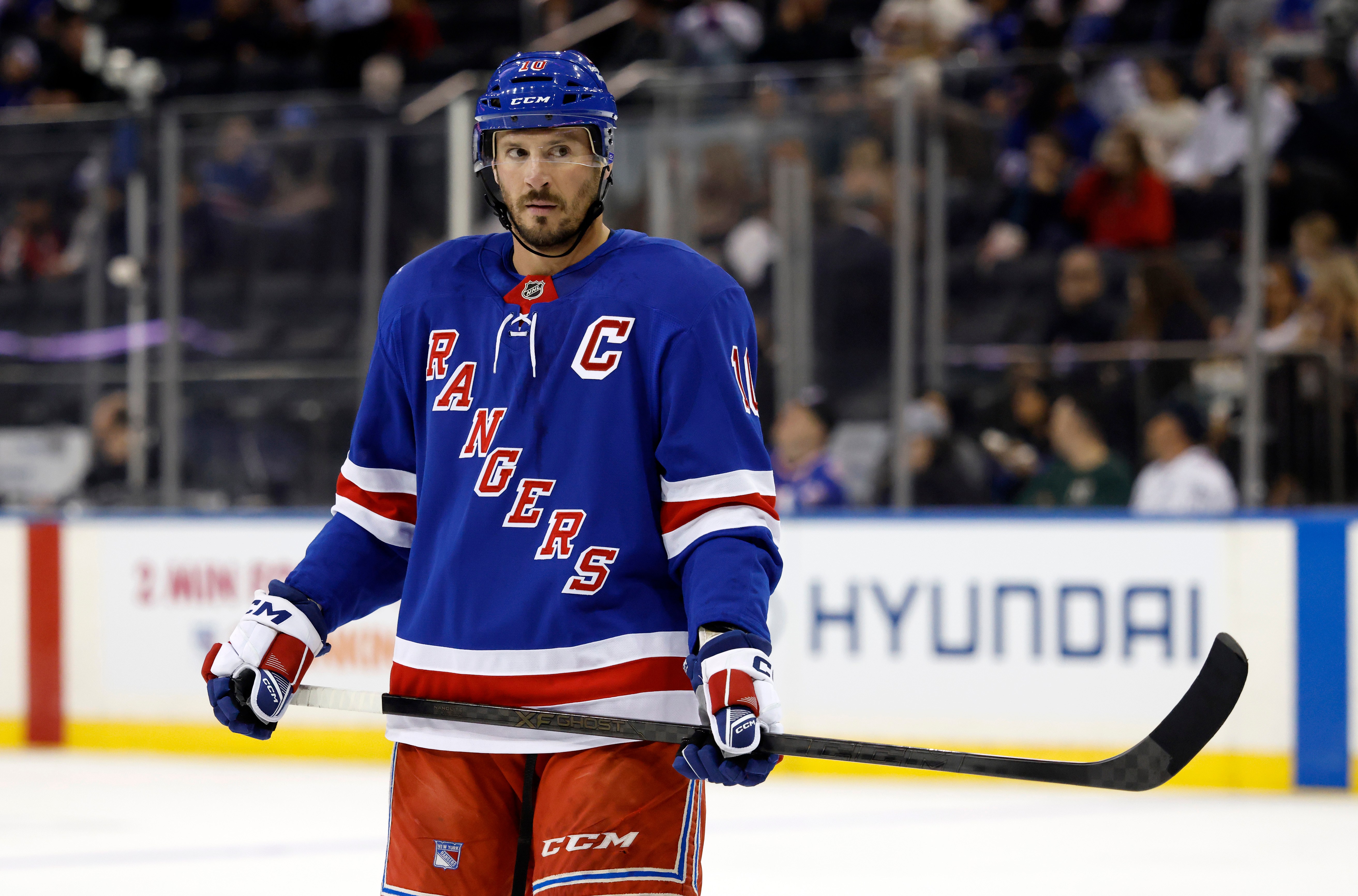 Рэйндэрс баг 2026-27 оны NHL-ийн улиралд бүрэлдэхүүнээ өөрчлөн амжилтаа сэргээхийг зорьж байна