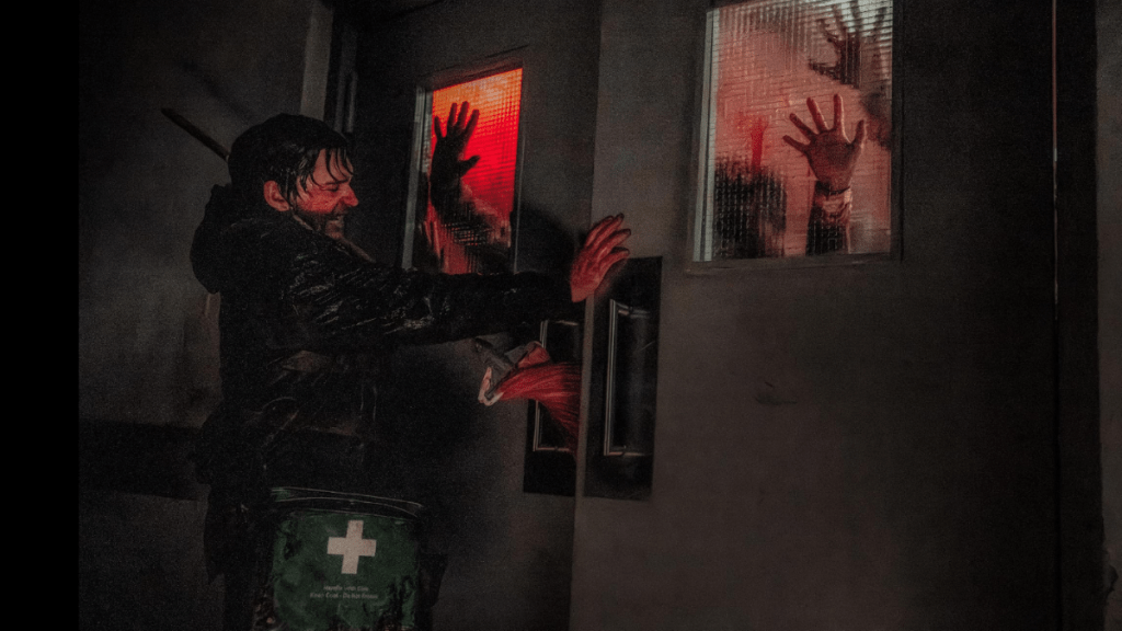 Зак Крэггерийн найруулсан Resident Evil киноны дижитал болон стриминг нээлтийн тов
